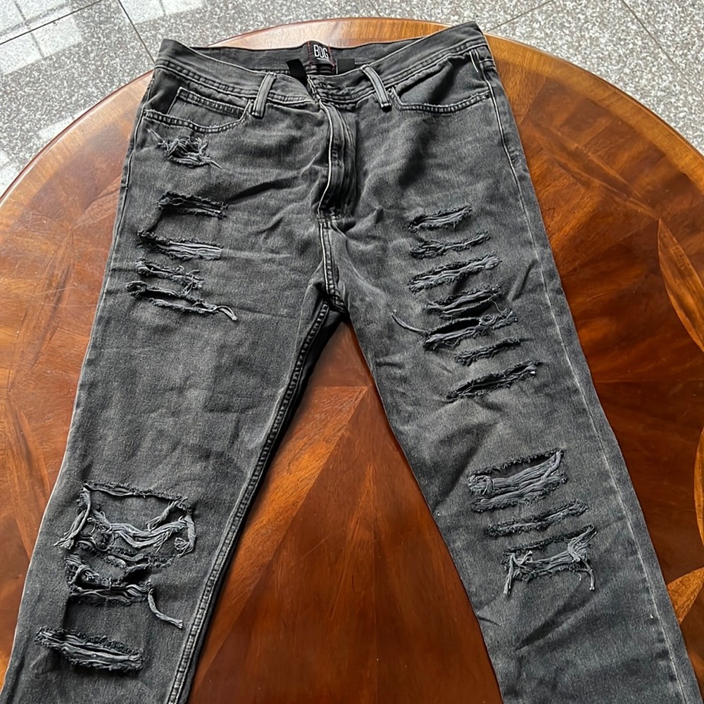 Urban Outfitters ripped jeans